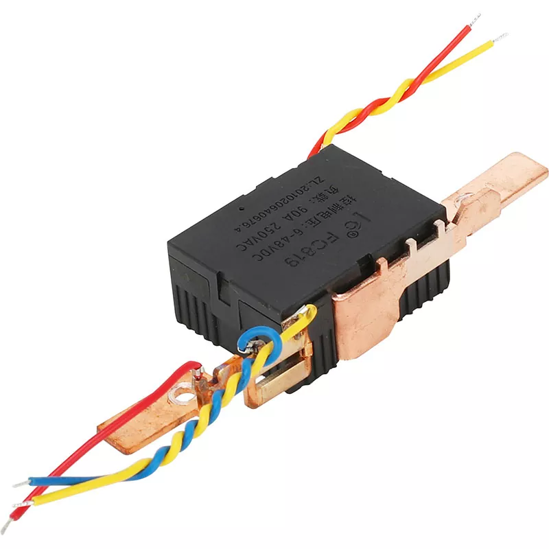 ஒற்றை-கட்ட 2P டாப்-இன்-பாட்டம்-அவுட் லாச்சிங் ரிலே ஒற்றை-கட்ட 2P டாப்-இன்-பாட்டம்-அவுட் லாச்சிங் ரிலே